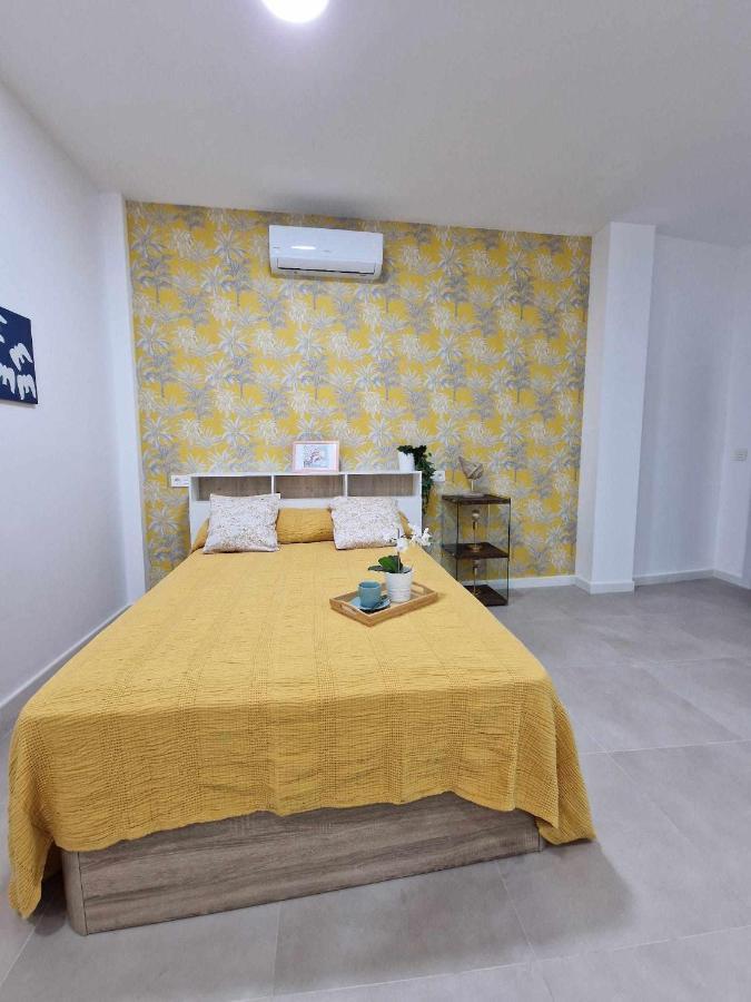Moderno Apartamento 3 En Calle Marmoles Малага Экстерьер фото